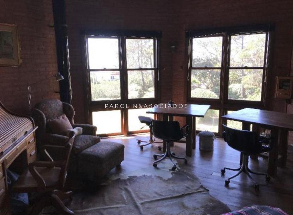 Casa de 3 dormitorios en venta en La Barra, Punta
