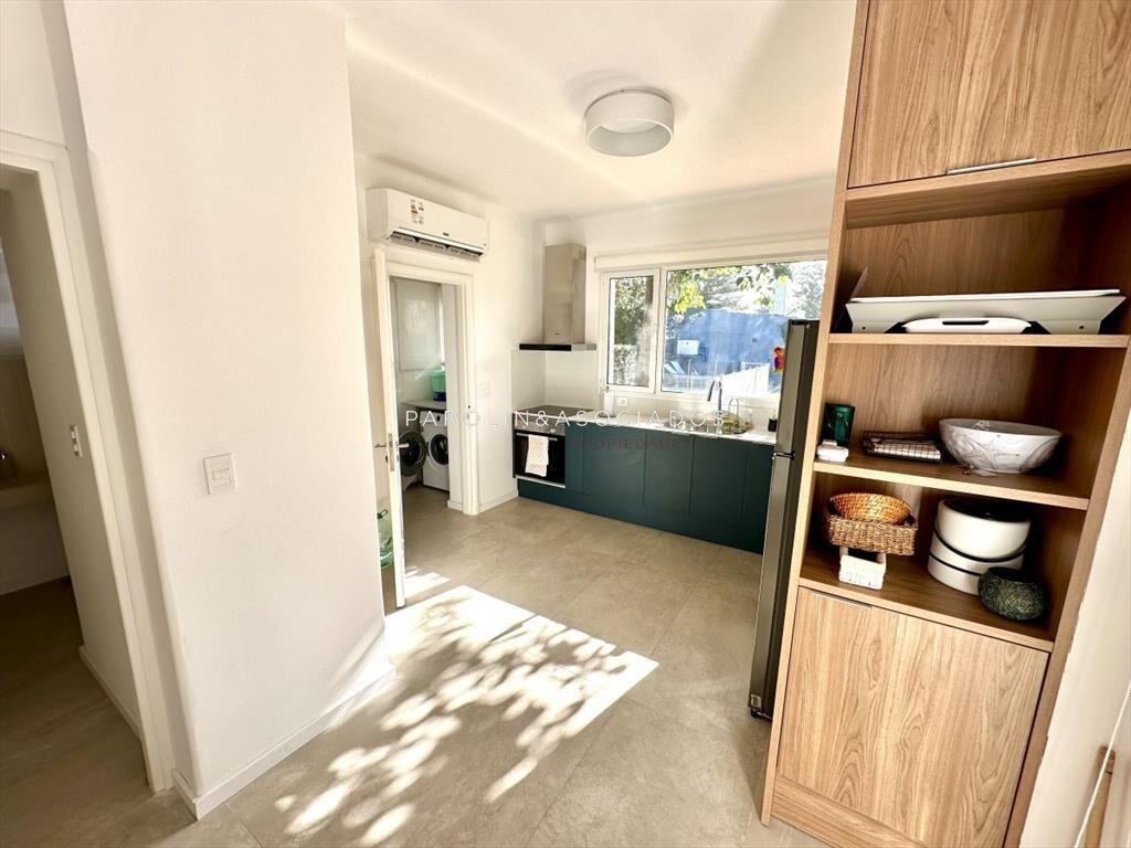 Vende espectacular casa en Mansa , Punta del Este