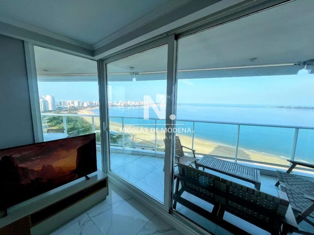Apartamento en venta 4 dormitorios en Playa Punta