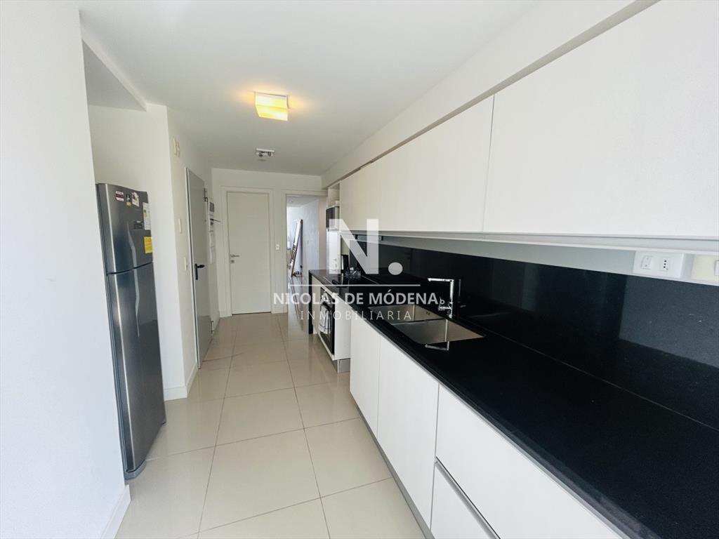 Apartamento en Venta 2 dormitorios, Playa Mansa,