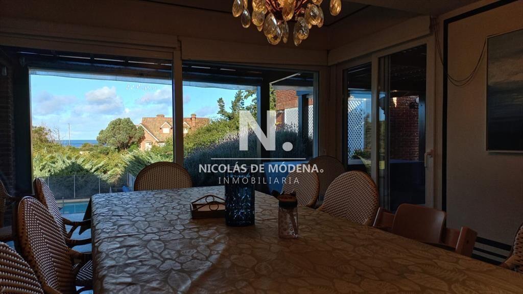 Espectacular mansion a metros del mar