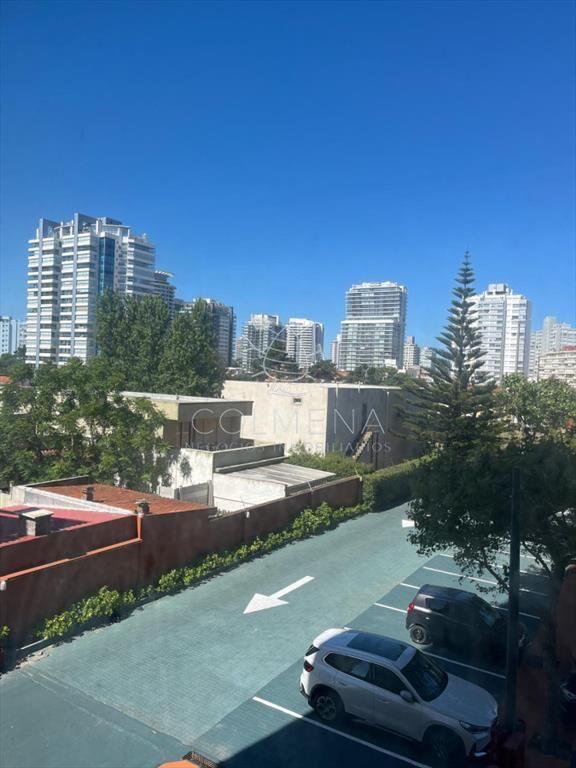 Apartamento en parada 4 de la mansa en edificio a