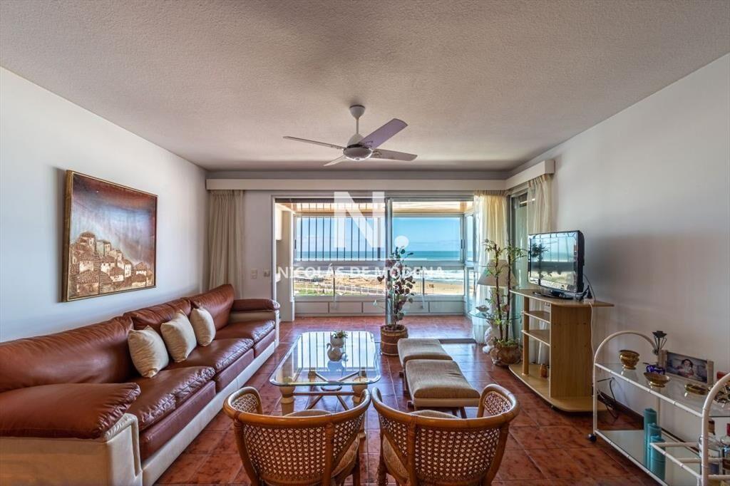Apartamento 3 dormitorios en a pasos del mar del