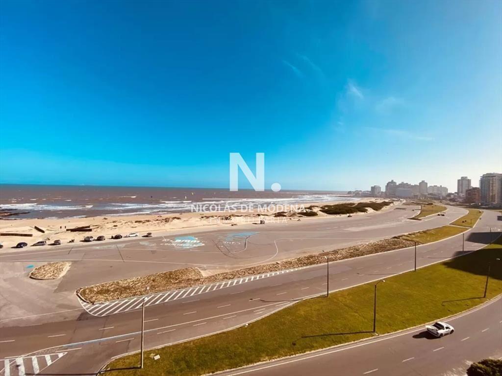 Apartamento 3 dormitorios en venta en Torre