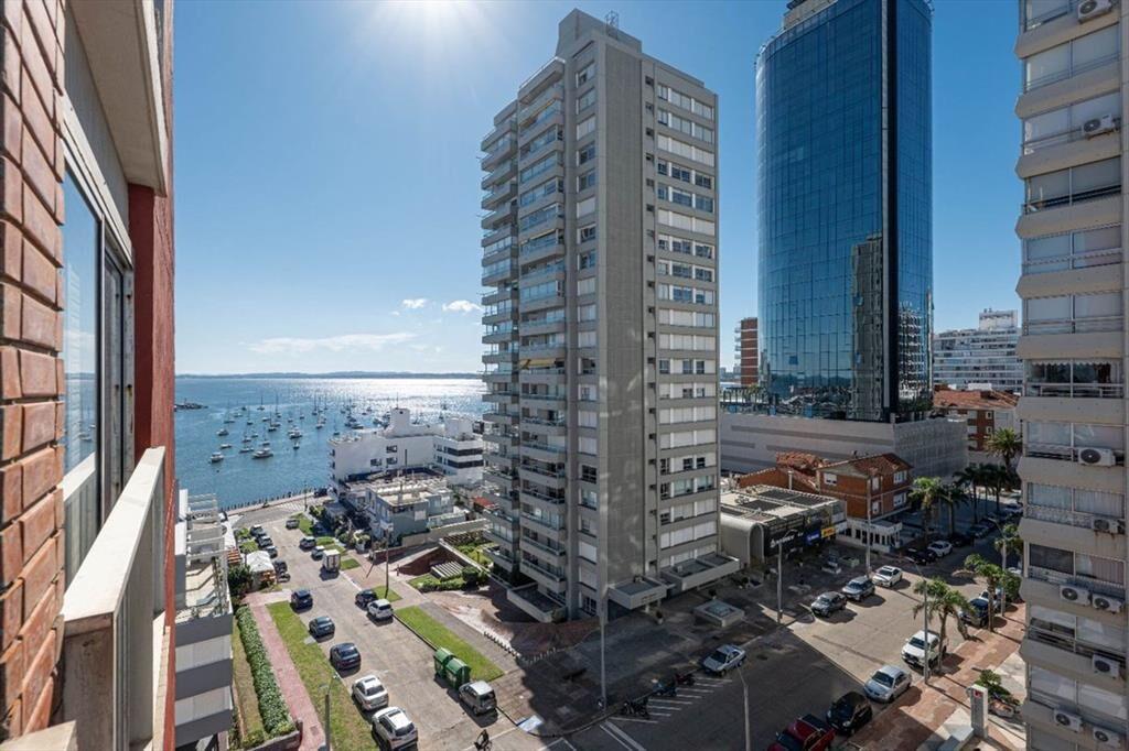 Apartamento de 1 dormitorio en venta en Punta