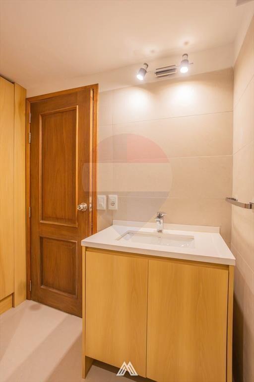 VENTA CASA 3 DORMITORIOS, 3 BAÑOS EN CORDON