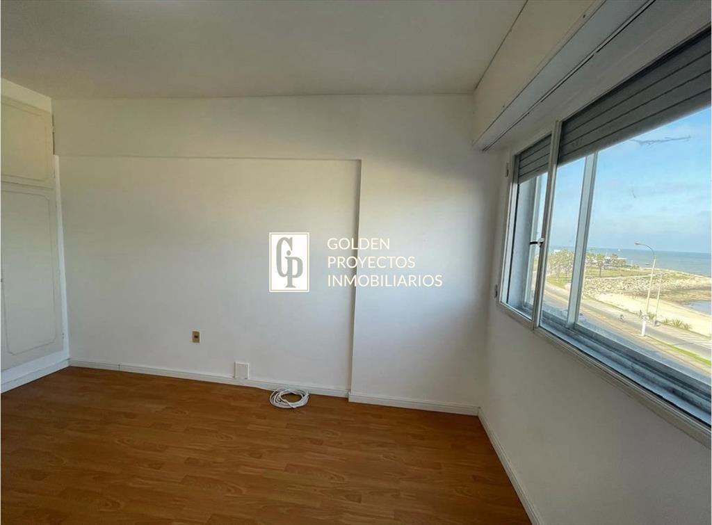 Apartamento en venta 4 dormitorios y Garage en