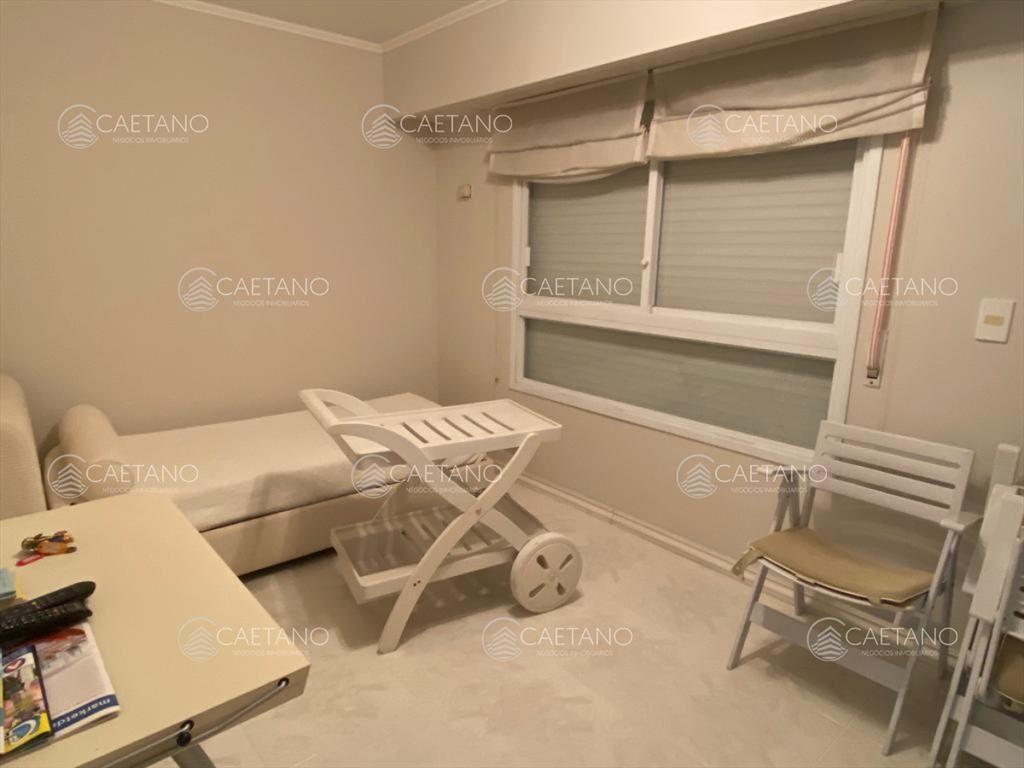 Alquiler Primera Linea Playa Mansa 3 dormitorios