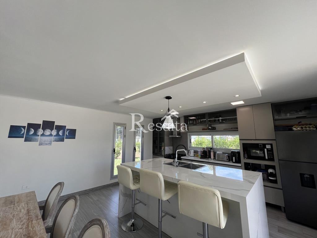 Venta Casa Barrio Privado Chacra Pinares