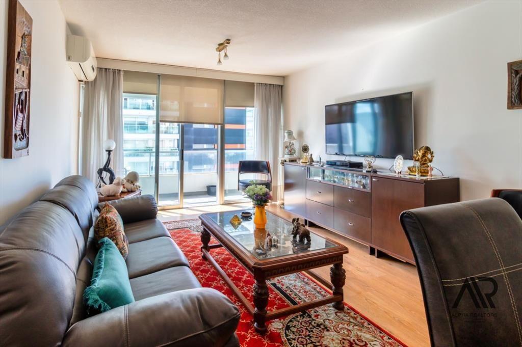 Apartamento en venta 3 dormitorios c/ cochera en Malvin