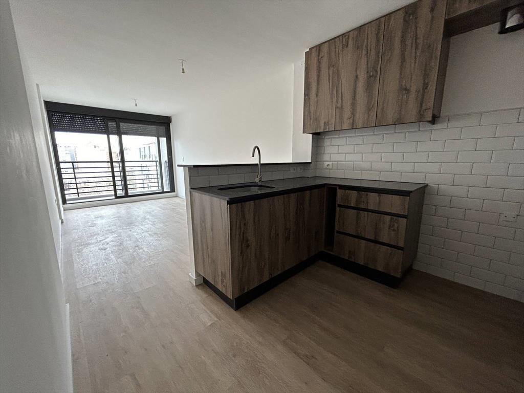 Venta de Apartamento con 1 dormitorio y garage en Cordón Sur