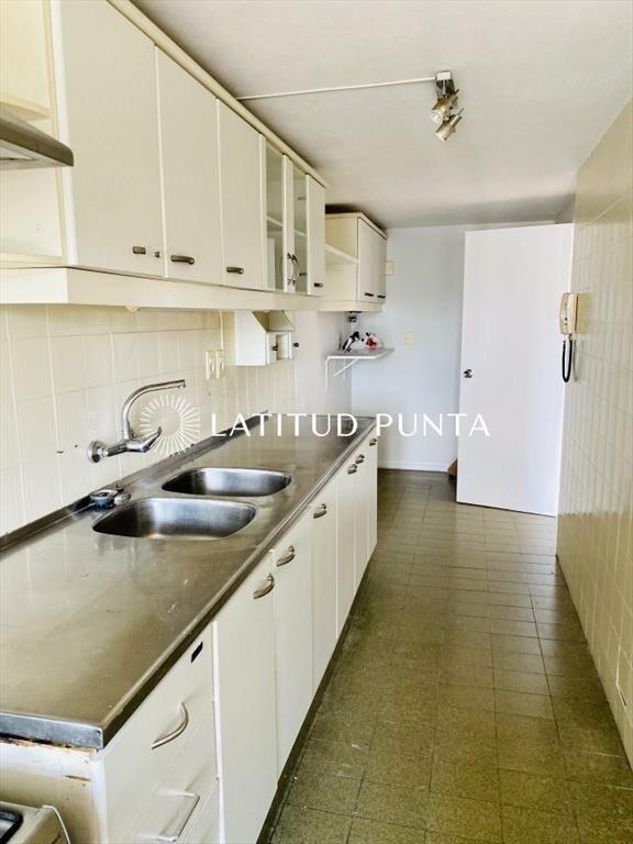 Apartamento en Roosevelt, 3 dormitorios