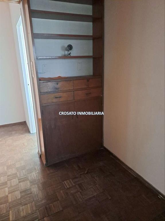 alquiler oficina Ciudad Vieja,3 ambientes