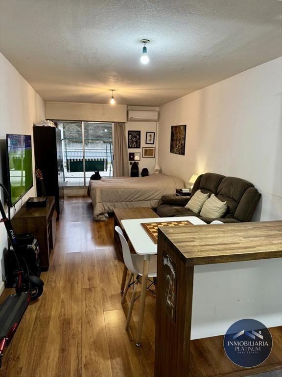 Apartamento en venta c/ Cochera en Pocitos