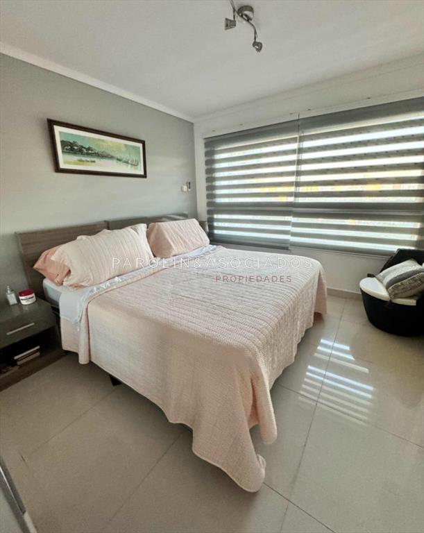 Apartamento en venta de 2 dormitorios en Miami