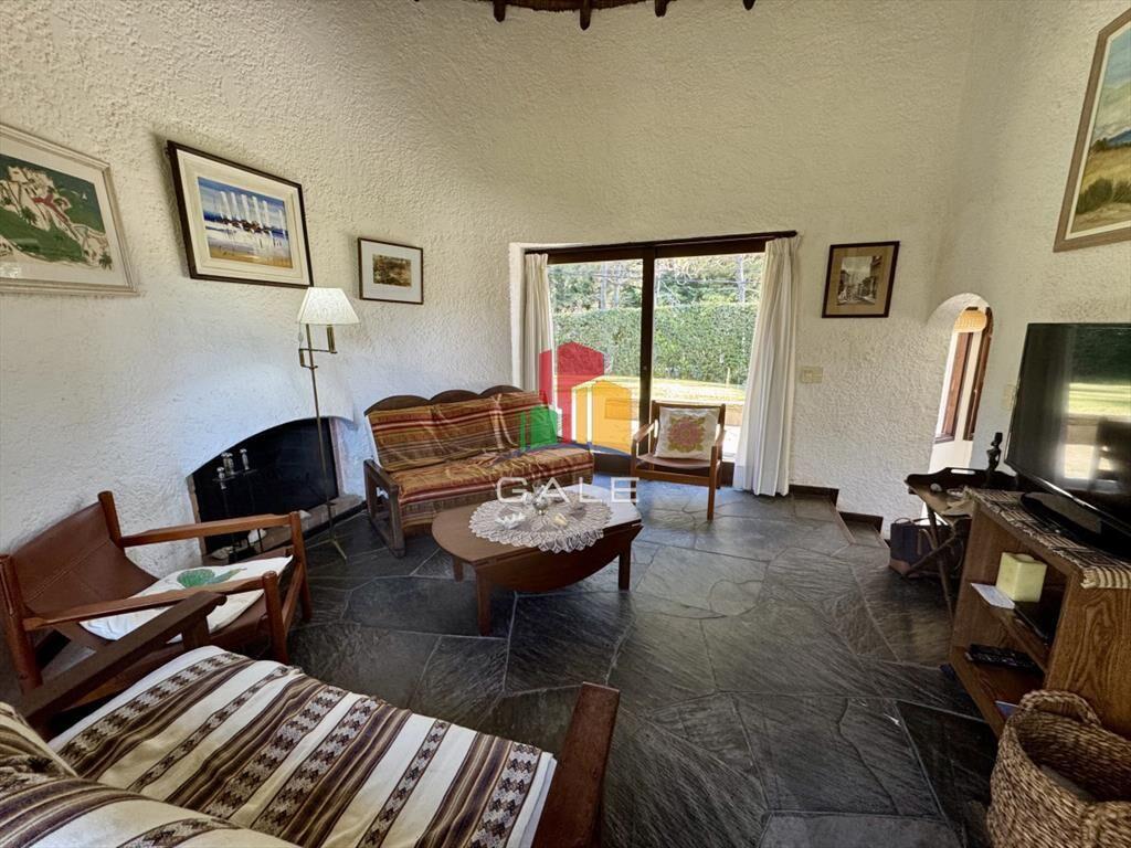 Casa en alquiler en brava a escasos metros del mar