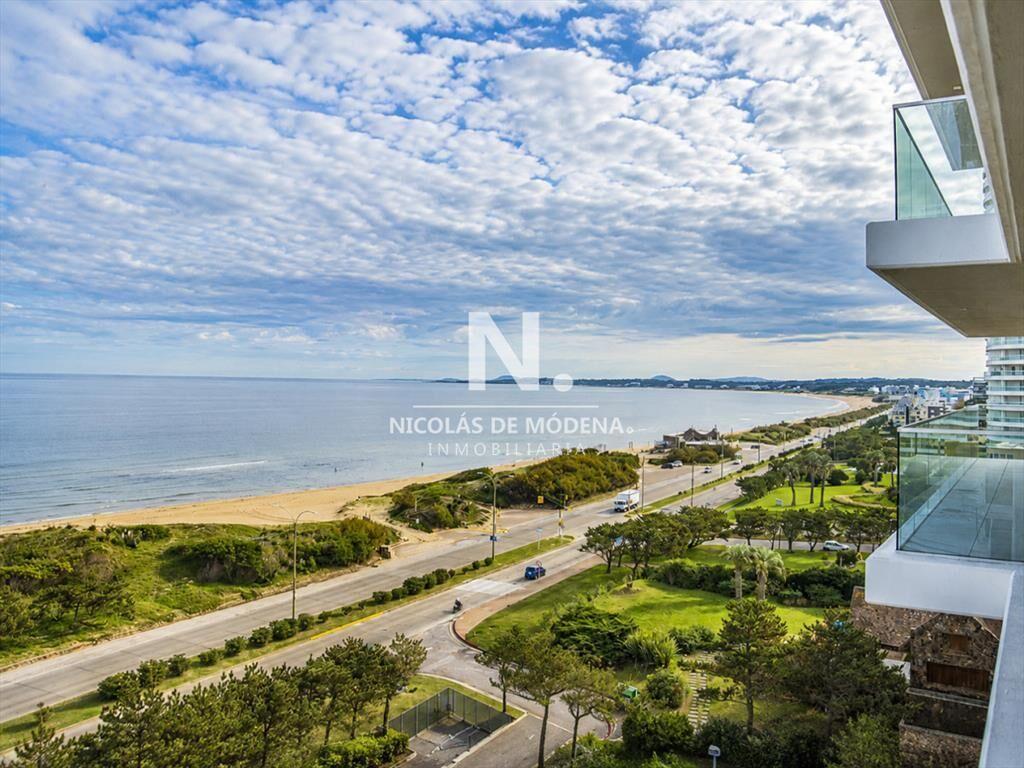 Departamento con vista al mar, en el edificio