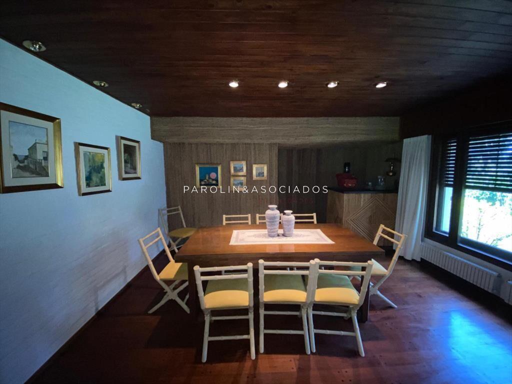 Hermosa Chalet en venta, Mansa.