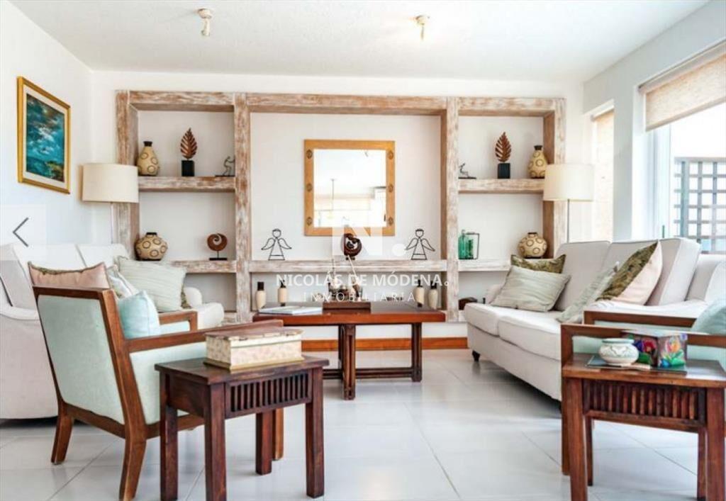 Espectacular penthouse de 4 dormitorios frente al