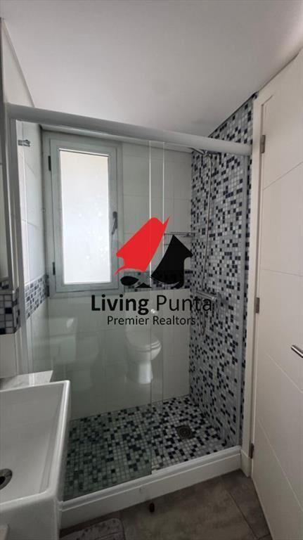 GRAN PLANTA EN TORRE CON SERVICIOS