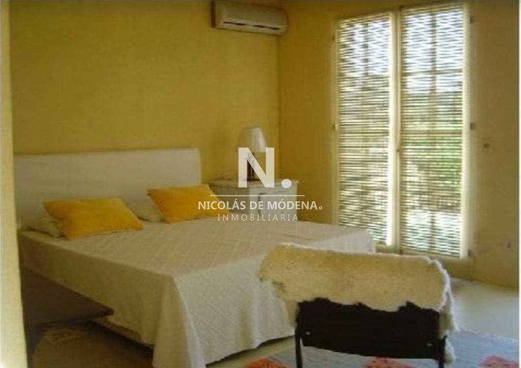 Casa de 4 dormitorios en venta.