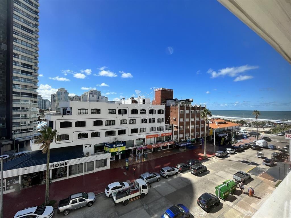Apartamento en venta Torre Gattas 4o piso vista