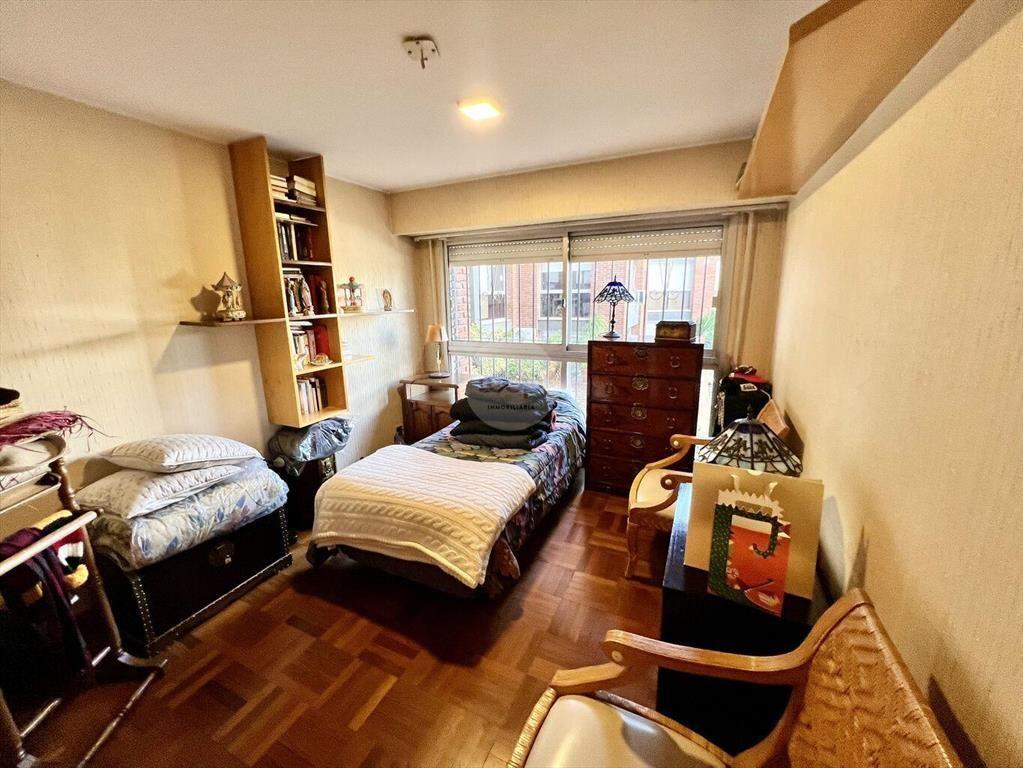 Venta Apartamento frente Puerto del Buceo Vista al Mar; 3 D
