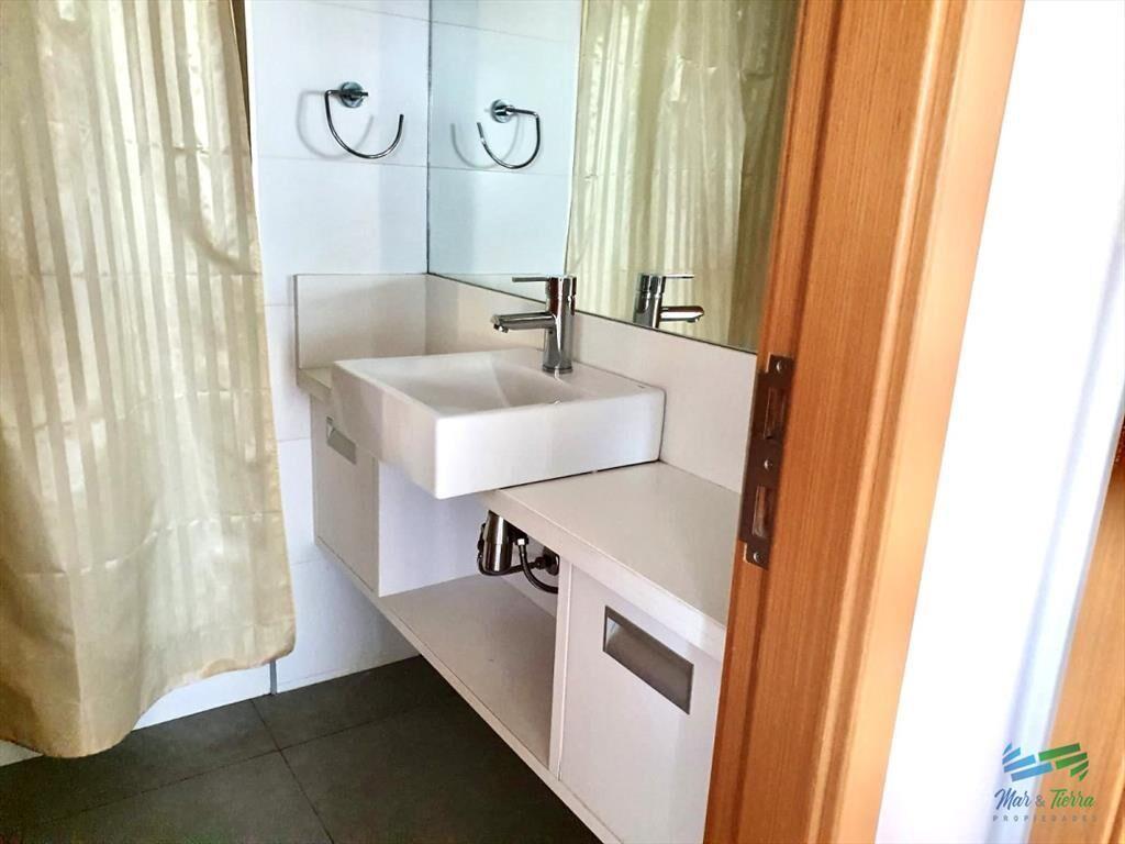 Excelente oportunidad en venta... piso alto ..