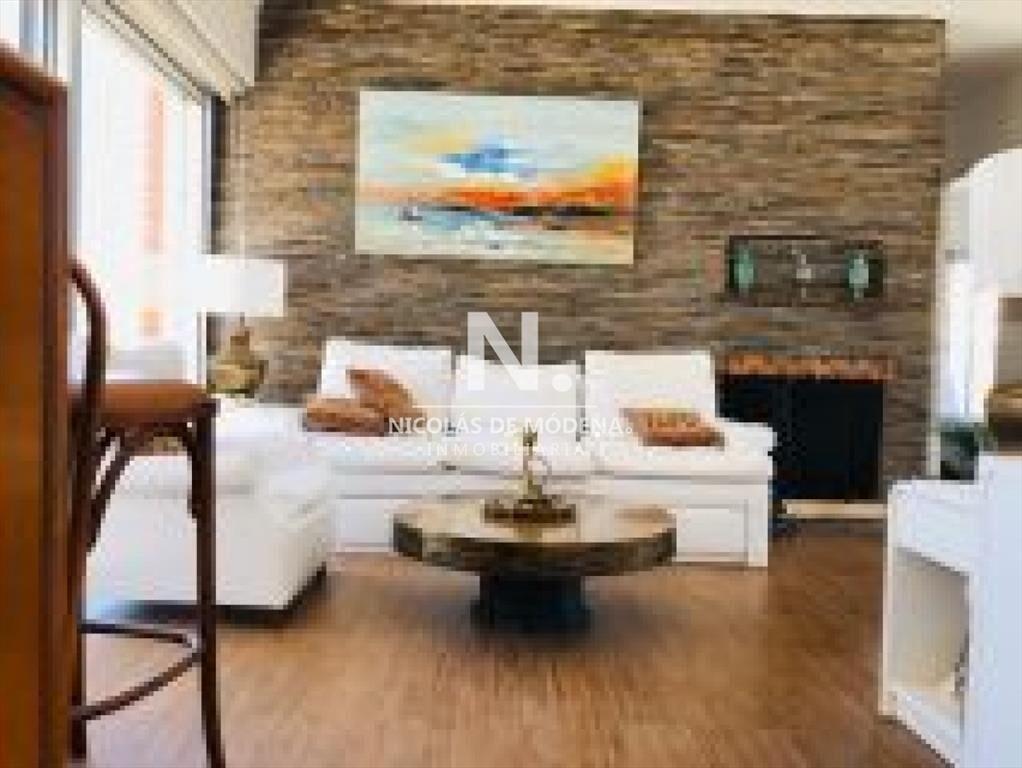 Apartamento en Península.