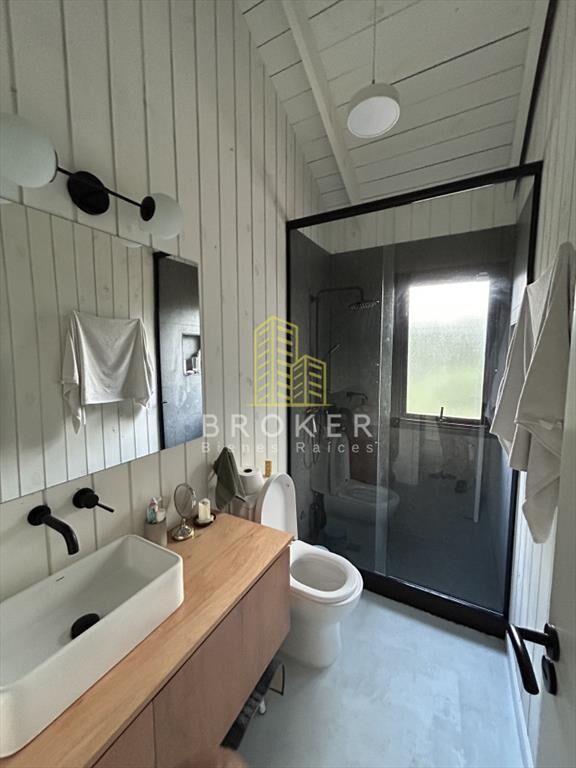 Venta de casa de un dormitorio en Barra Verde.