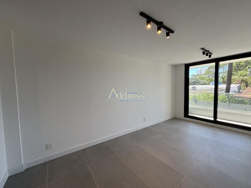 VENTA apartamento moderno1 dorm y medio