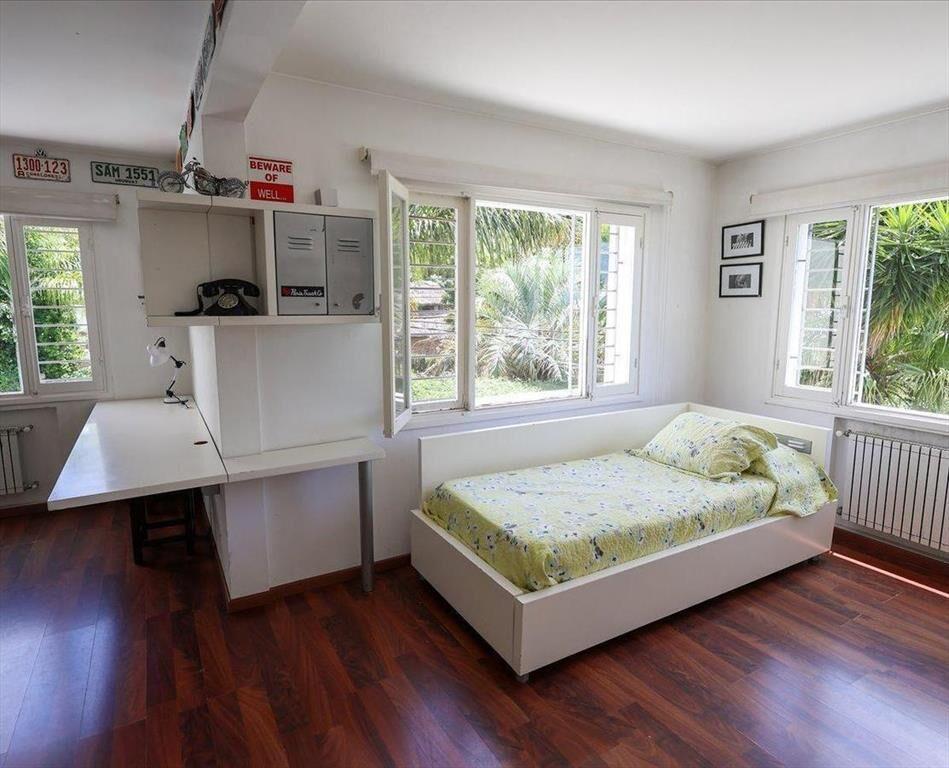 Venta Casa 5 dormitorios Carrasco