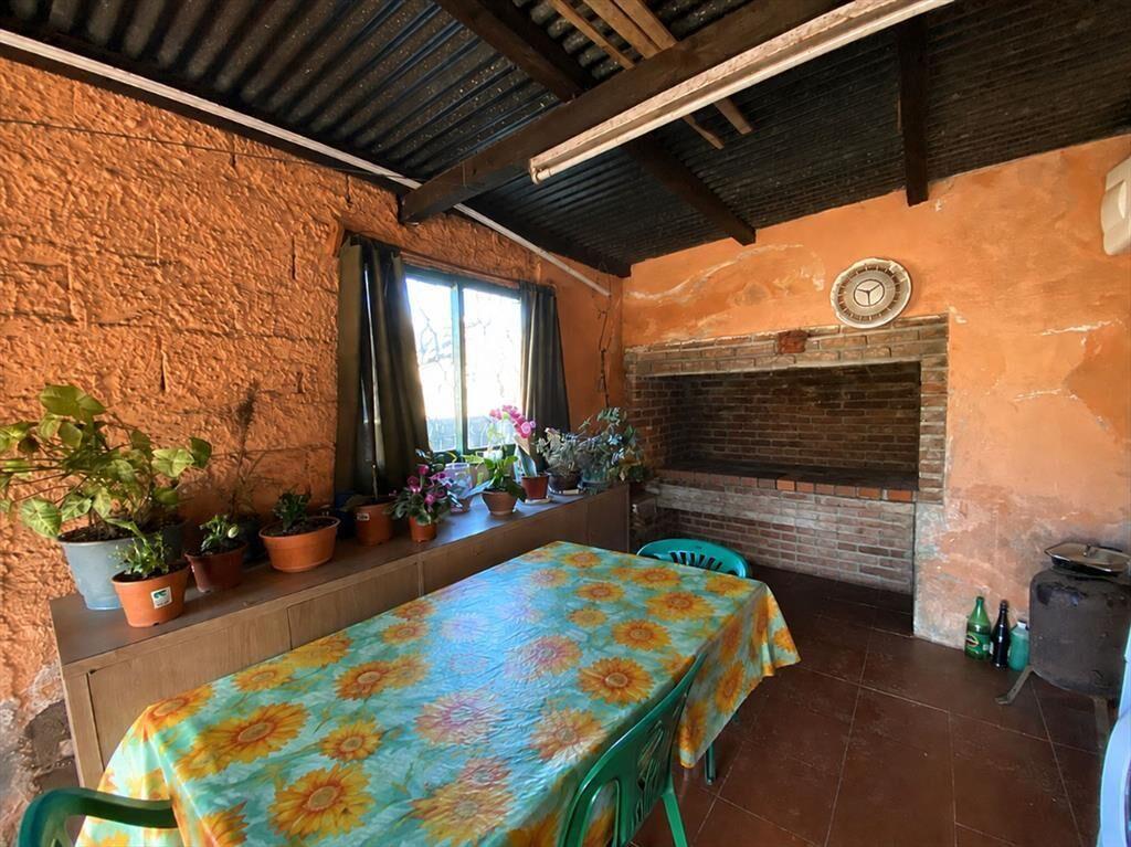 Venta casa dos dormitorios y monoambiente en Pando