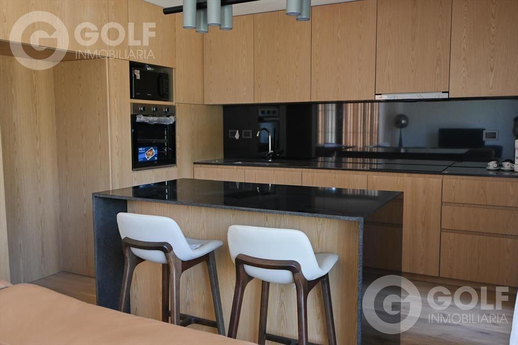 Venta apartamento de 3 dormitorios en Carrasco