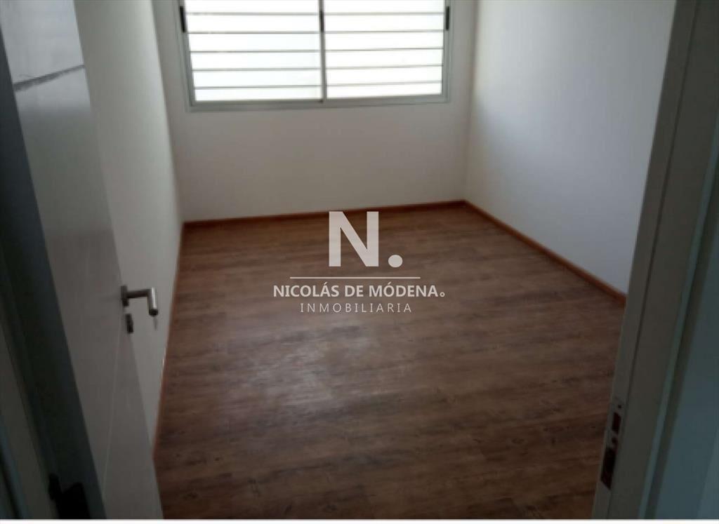 Se vende Local con Renta en Pocitos