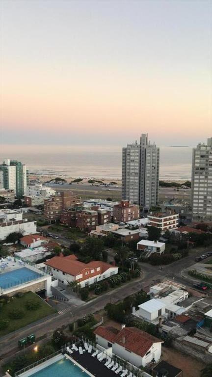 Art tower , piso alto,  nuevo, amenities, gge, vista !!