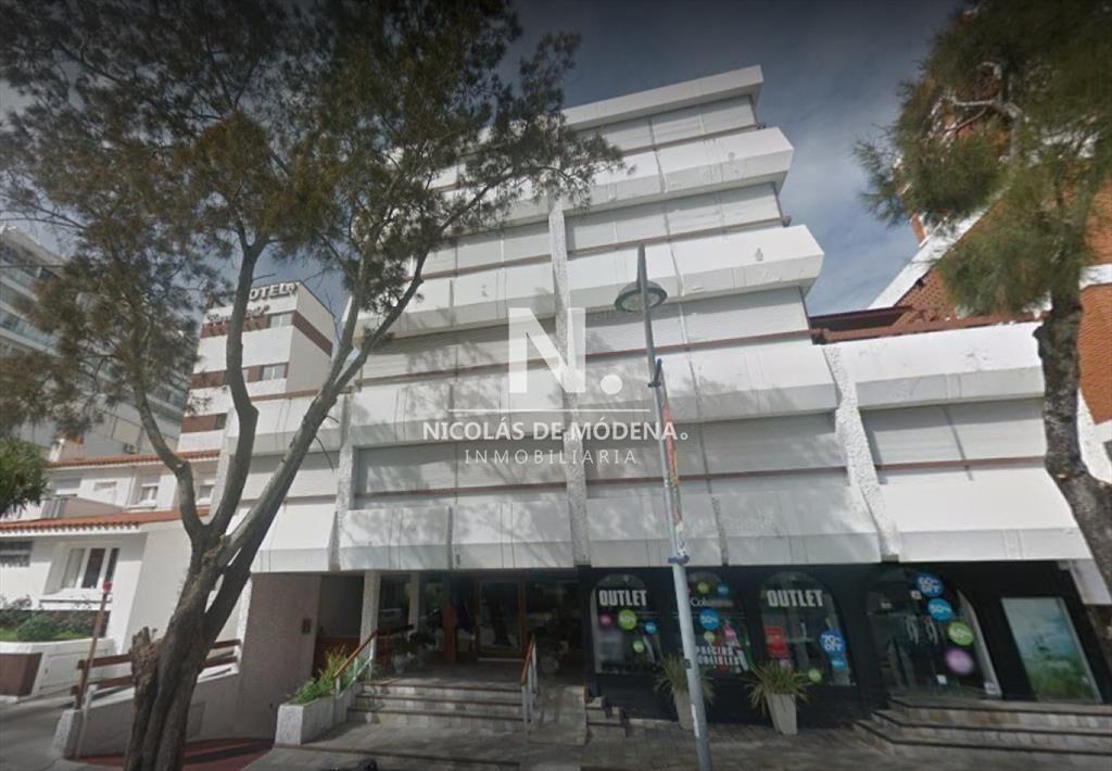 Departamento de 2 dormitorios en el centro de del