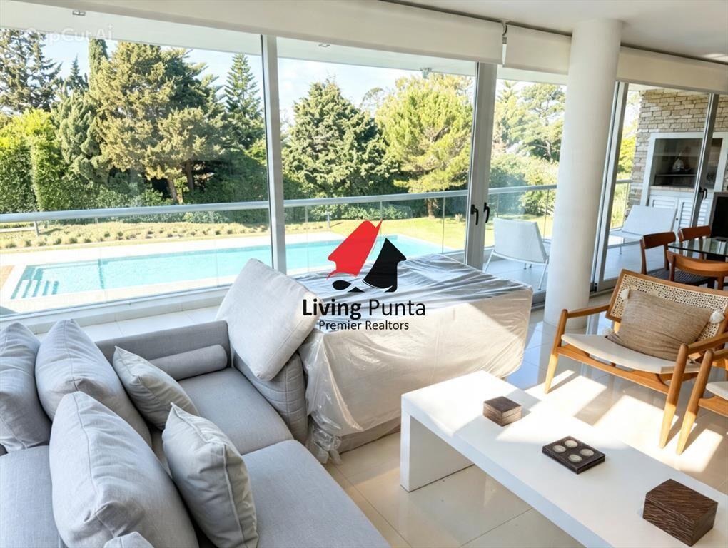 espectacular apartamento de 2 suitesaa, en playa brava