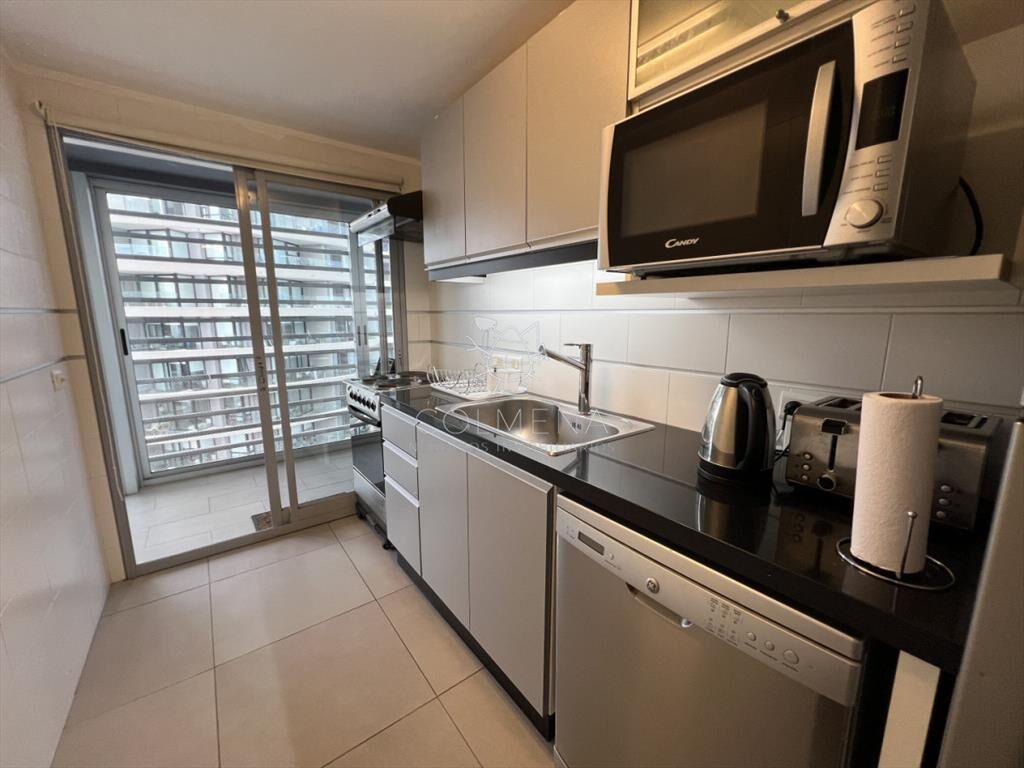 Apartamento de 2 dormitorios 2 baños, en venta.