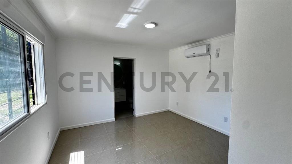 ALQUILER PUNTA COLORADA, 3 DOR, 2 BAÑOS PISCINA CLIMATIZADA