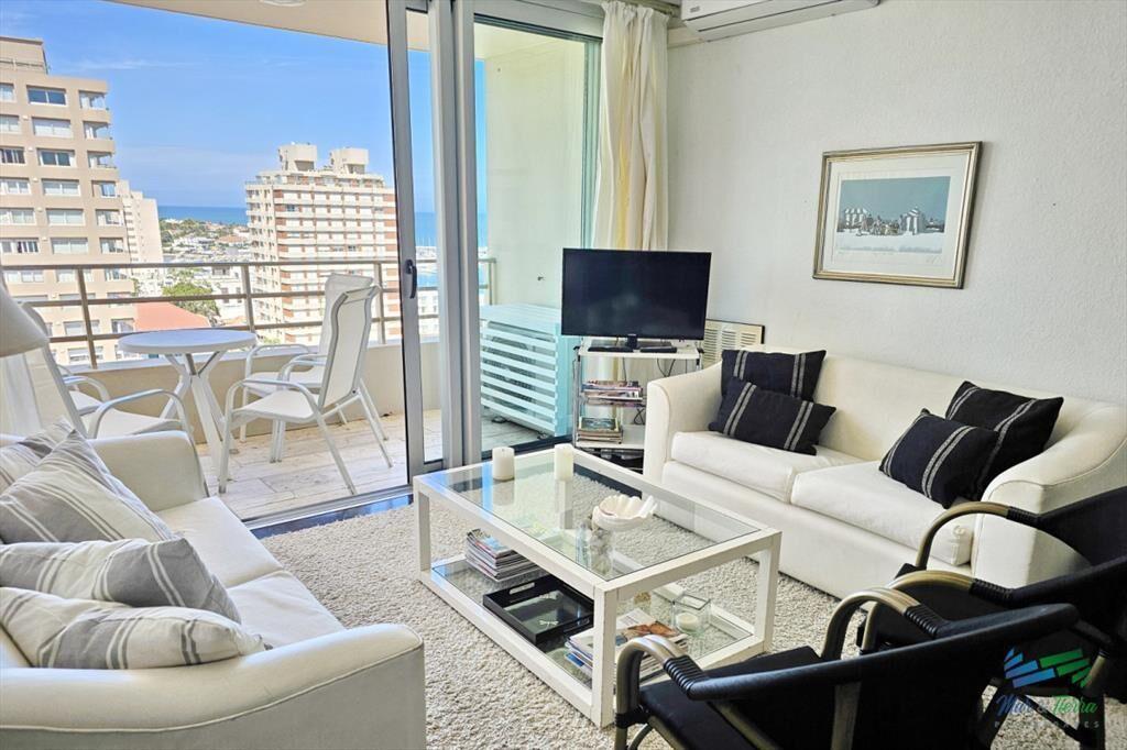 APARTAMENTO 2 DORMITORIOS, VISTA AL PUERTO DE DEL