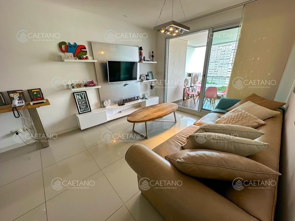 Apartamento en venta 3 dormitorios en la Brava,
