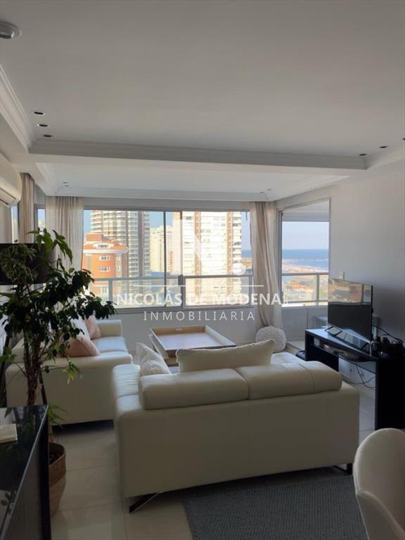 Vende Apartamento en Península - Punta del Este