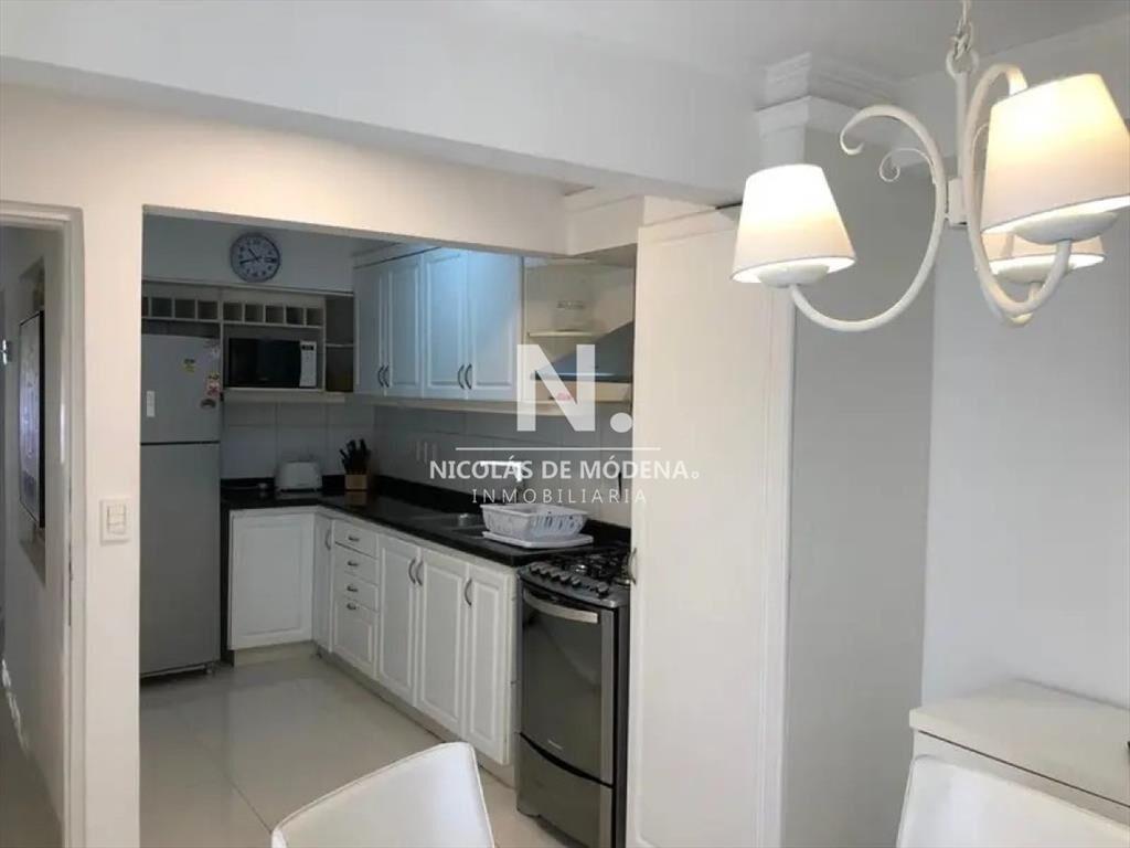 Chalet de 3 dormitorios en zona residencial