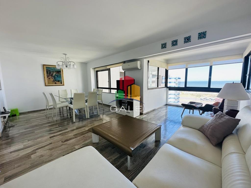 Apartamento frente al Mar en Playa Brava