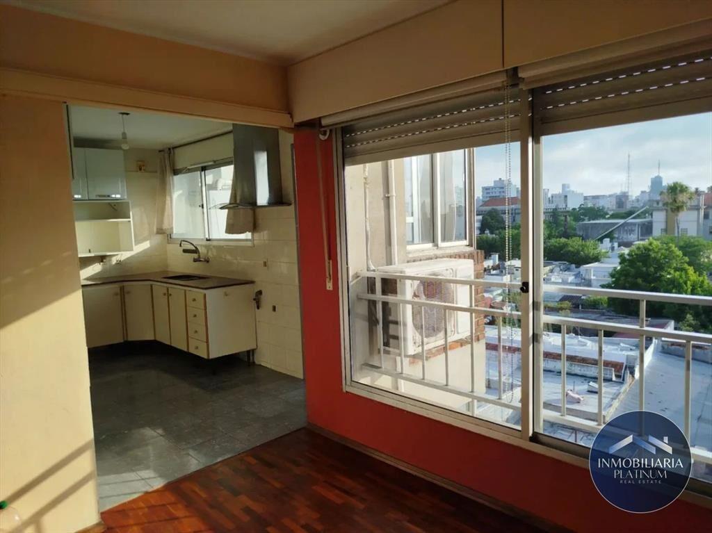 Apartamento en venta c/ cochera en Larrañaga