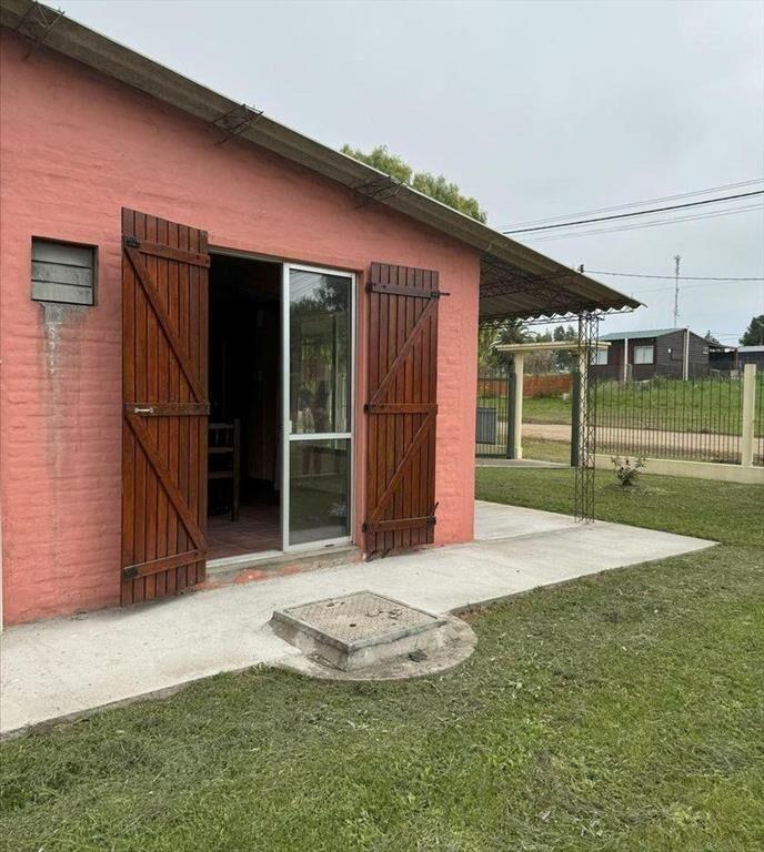 CASA CON APARTAMENTO Y GALPON EN VENTA EN BRITÓPOLIS