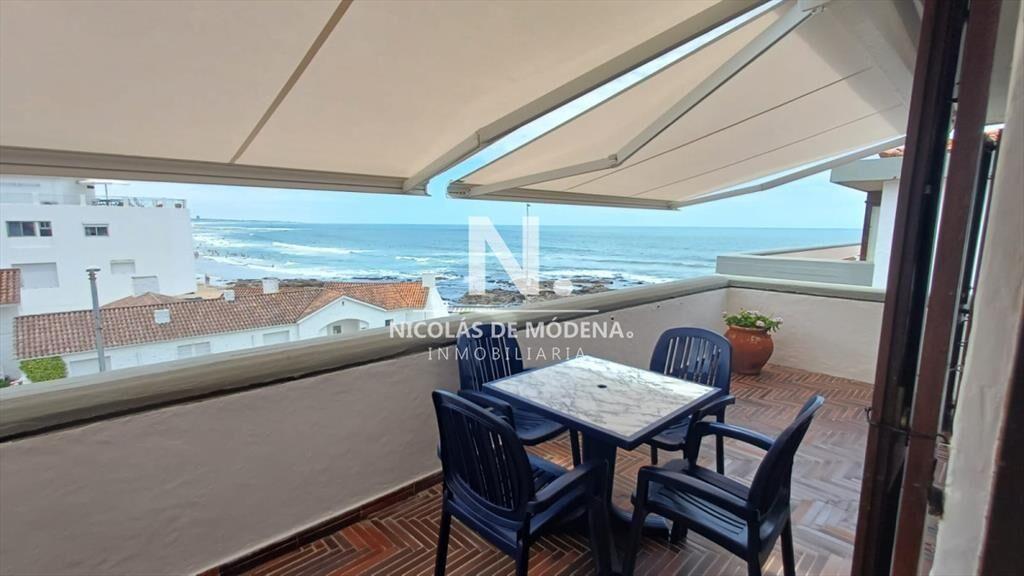 Departamento en Peninsula- Punta del Este de 3 al