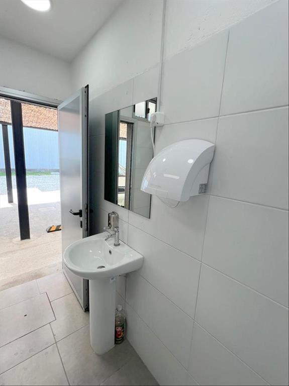 Polo logístico industrial Premium 2000m2 Islas Canarias