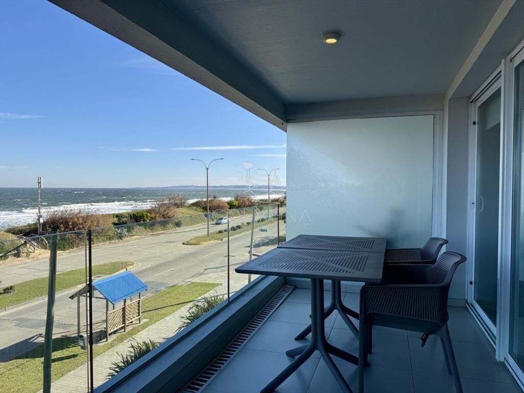 Apartamento en Venta en Edificio HORIZONTE sobre